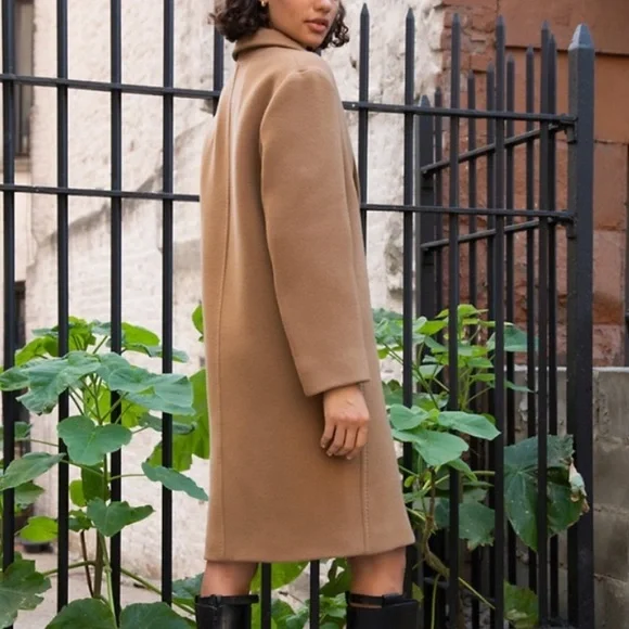 Aritzia Wilfred Portrait Wool Coat in Camel